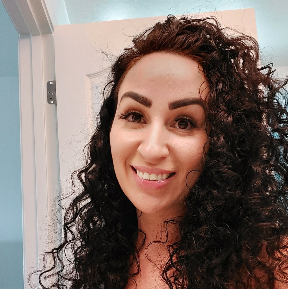 Meet your Posher, Andrea